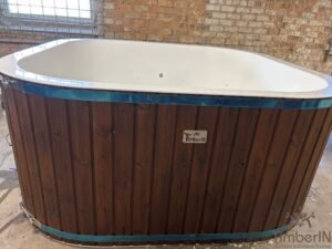 Square rectangular hot tub 148 Square wood fired hot tub – timberin nordic square™ (5)