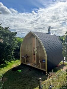 Outdoor wooden sauna pod iglu (1)