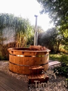 Wooden hot tub possible with jets Deluxe thermowood 1 2