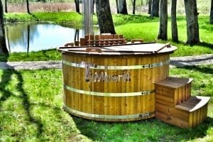 Wooden hot tub thermowood deluxe spa model 24