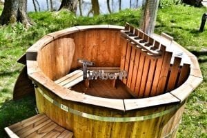 Wooden hot tub thermowood deluxe spa model 29