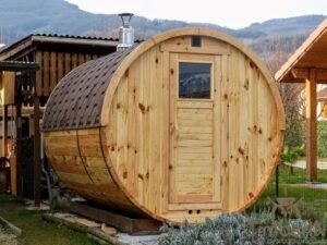 Outdoor barrel round sauna (2)