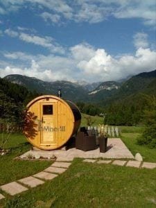 Outdoor Barrel Round Sauna (5)