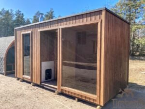 Outdoor modern sauna with a glass front (19)