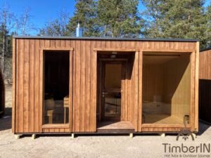 Outdoor modern sauna with a glass front (3)